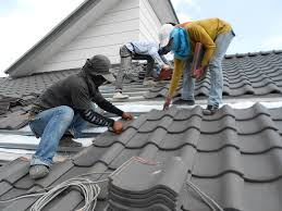 Best Roof Leak Repair  in Neillsville, WI